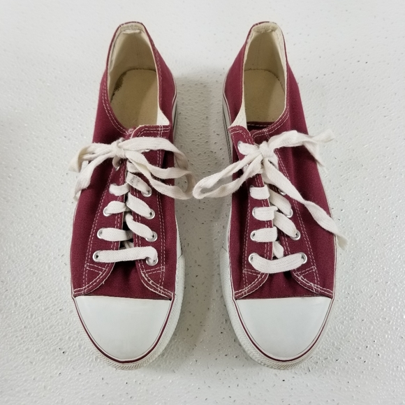 Nana Burgandy/Maroon White Canvas - Picture 5 of 9